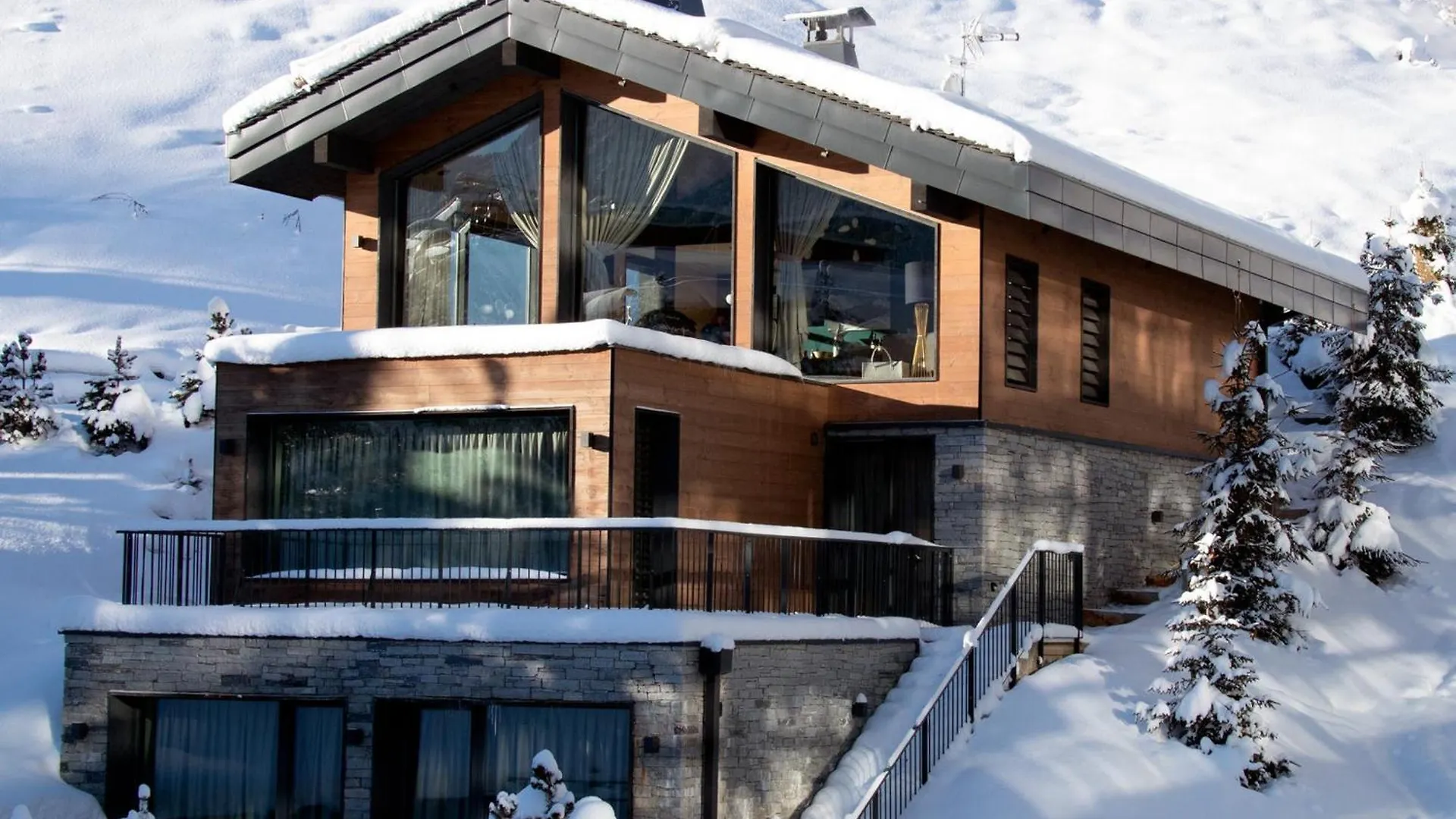 Chalet De Luxe Skis Aux Pieds Avec Spa - Courchevel - Fr-1-575-192 0*,  France